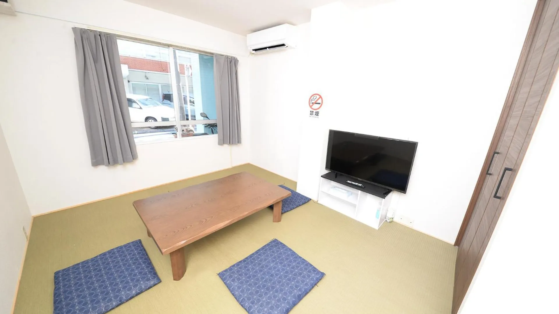 Act Residence No.1 Tokyo Apartment